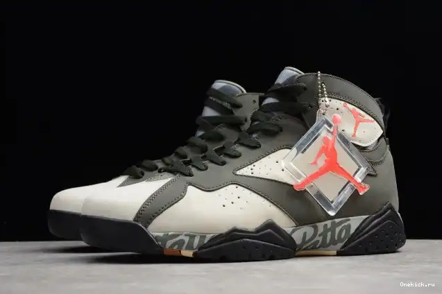 One Kick x Icicle Patta AT3375-100 Air 7 Jordan 0702
